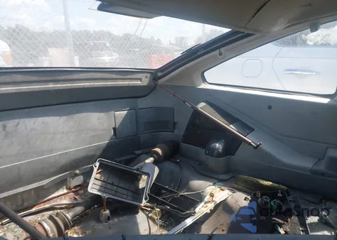 1987 Honda Civic 1500 Crx Si z USA, uszkodzony, nr VIN JHMEC1344HS012507